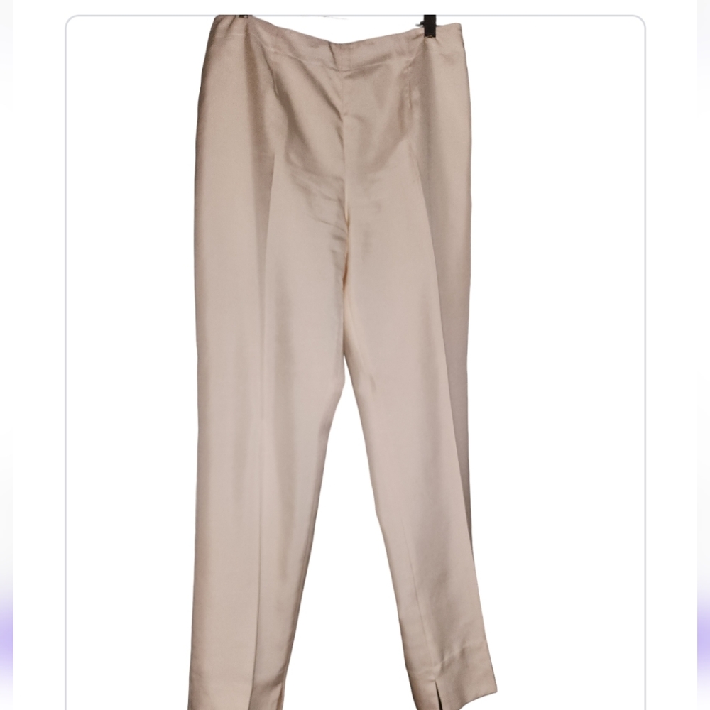 Preowned Carlisle Silk Pants Suit - Picture 4 of 4